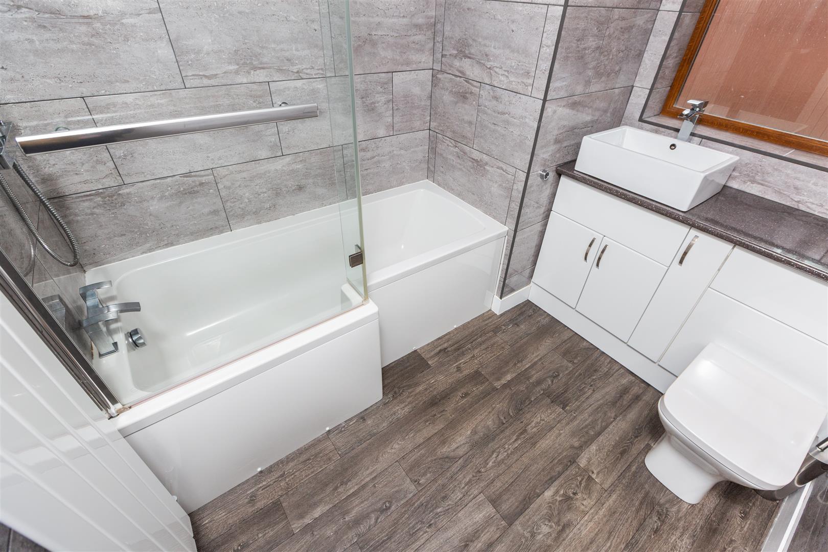 Godre Coed, Morriston, Swansea, SA6 6AY